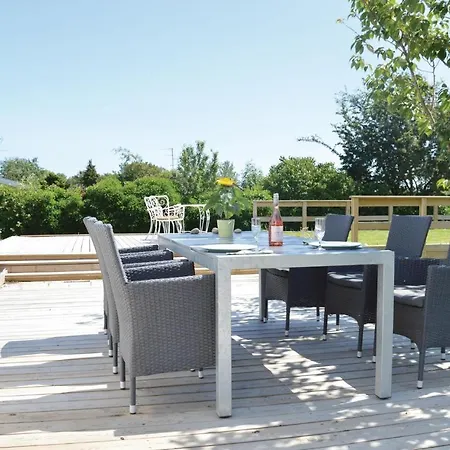Stunning In W/ Wifi And 3 Bedrooms Hornbæk
