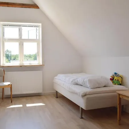 Stunning In W/ Wifi And 3 Bedrooms Hornbæk