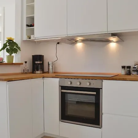 Ferienhaus Stunning In W/ Wifi And 3 Bedrooms *